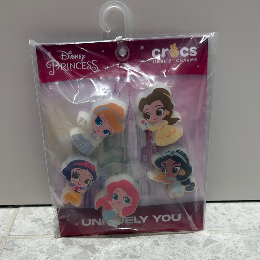 CROCS Disney Princess Jibbitz Charms - Pink, Red, Yellow, Blue, White